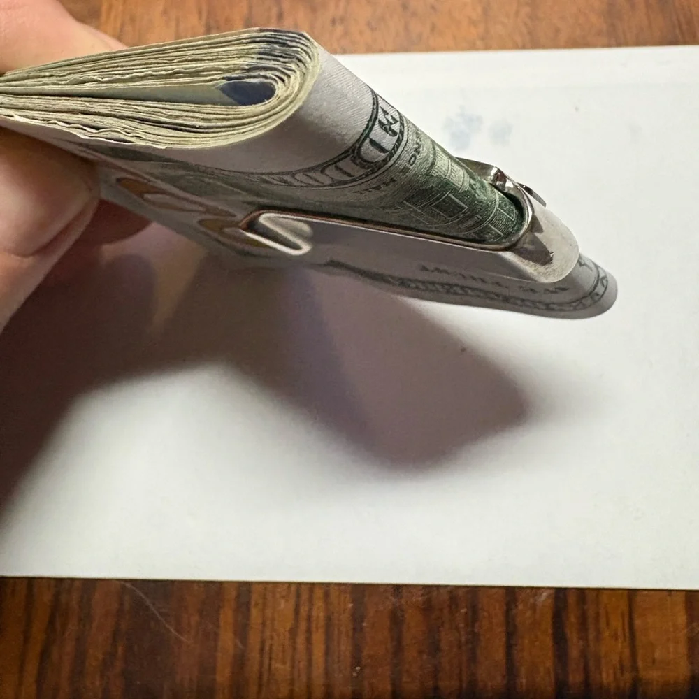 Kenneth Cole Reaction Silver Tone Money Clip